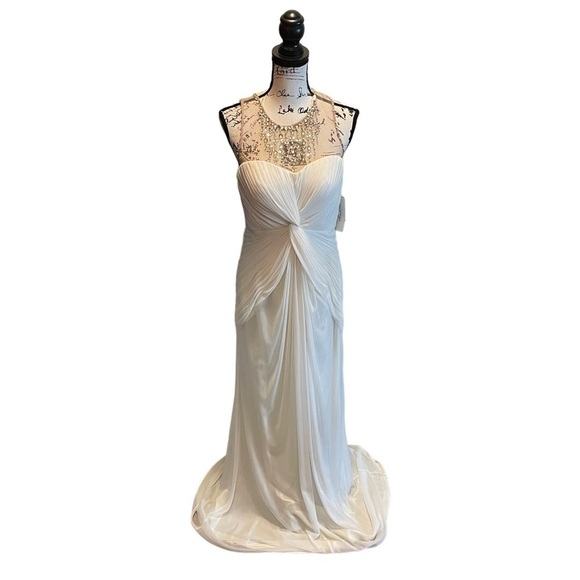 David’s Bridal long mesh dress with illusion beaded neckline Ivory Size 8 NWT - Picture 1 of 13